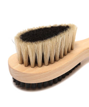 Load image into Gallery viewer, Asakusa Art Brush / Lint &amp; Clothes Brush
